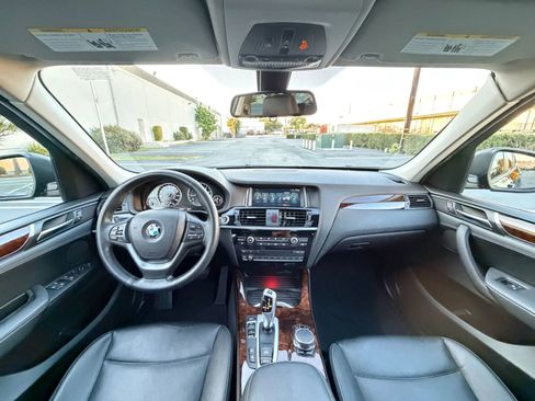 Used 2017 BMW X3 xDrive28i AWD/4WD image 16