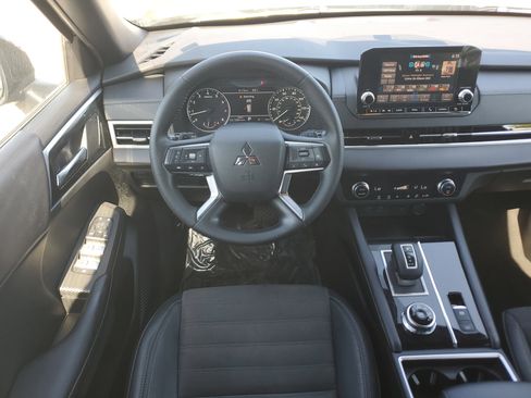 Used 2022 Mitsubishi Outlander SEL Black Edition FWD image 20
