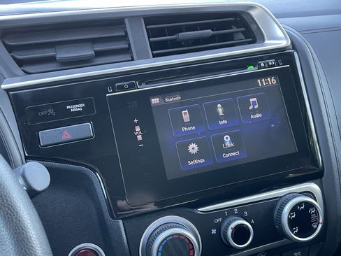 Used 2017 Honda Fit EX image 24