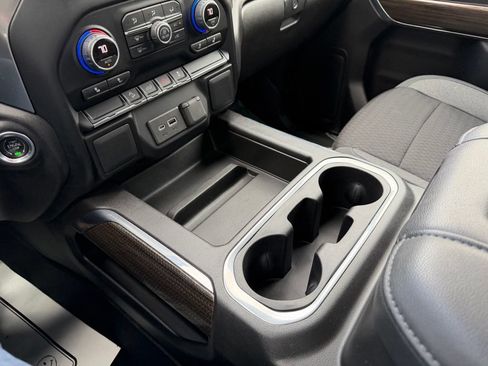 Used 2022 Chevrolet Silverado 1500 LT Trail Boss w/ Bed Protection Package AWD/4WD image 27