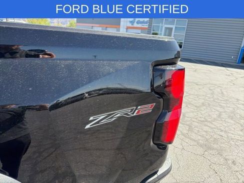 Used 2024 Chevrolet Colorado ZR2 w/ ZR2 Convenience Package III AWD/4WD image 27