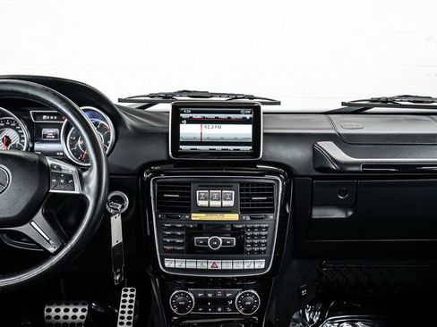 Used 2016 Mercedes-Benz G 63 AMG 4MATIC image 23