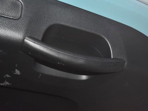 Used 2025 Kia Seltos EX FWD image 31