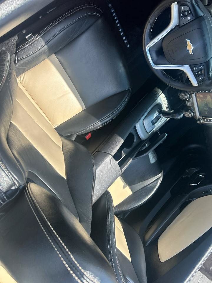 Used 2014 Chevrolet Camaro LT RWD image 11