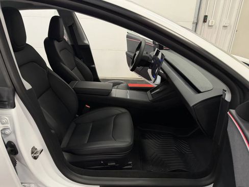 Used 2024 Tesla Model 3 Long Range RWD image 42