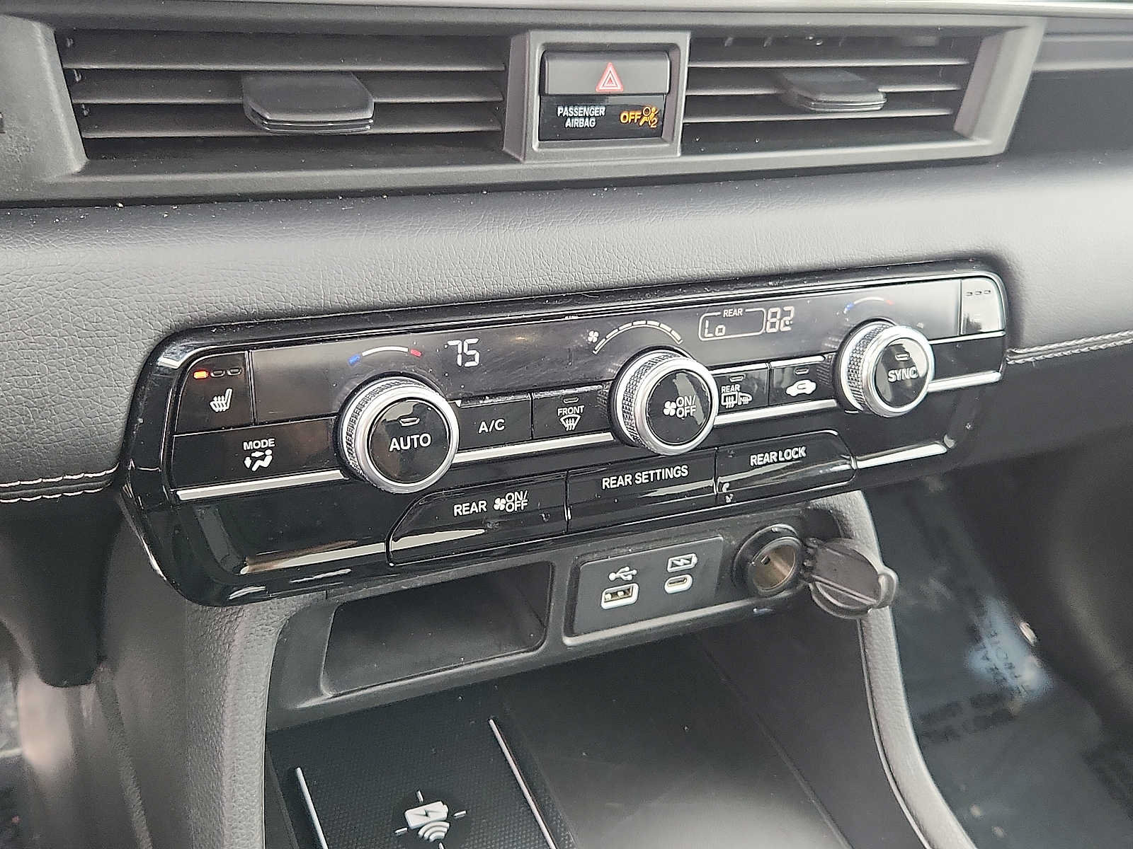 Certified 2023 Honda Pilot Touring image 15