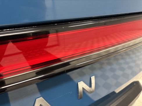 Used 2023 Rivian R1T Adventure image 33