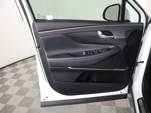 Used 2019 Hyundai Santa Fe Limited image 24