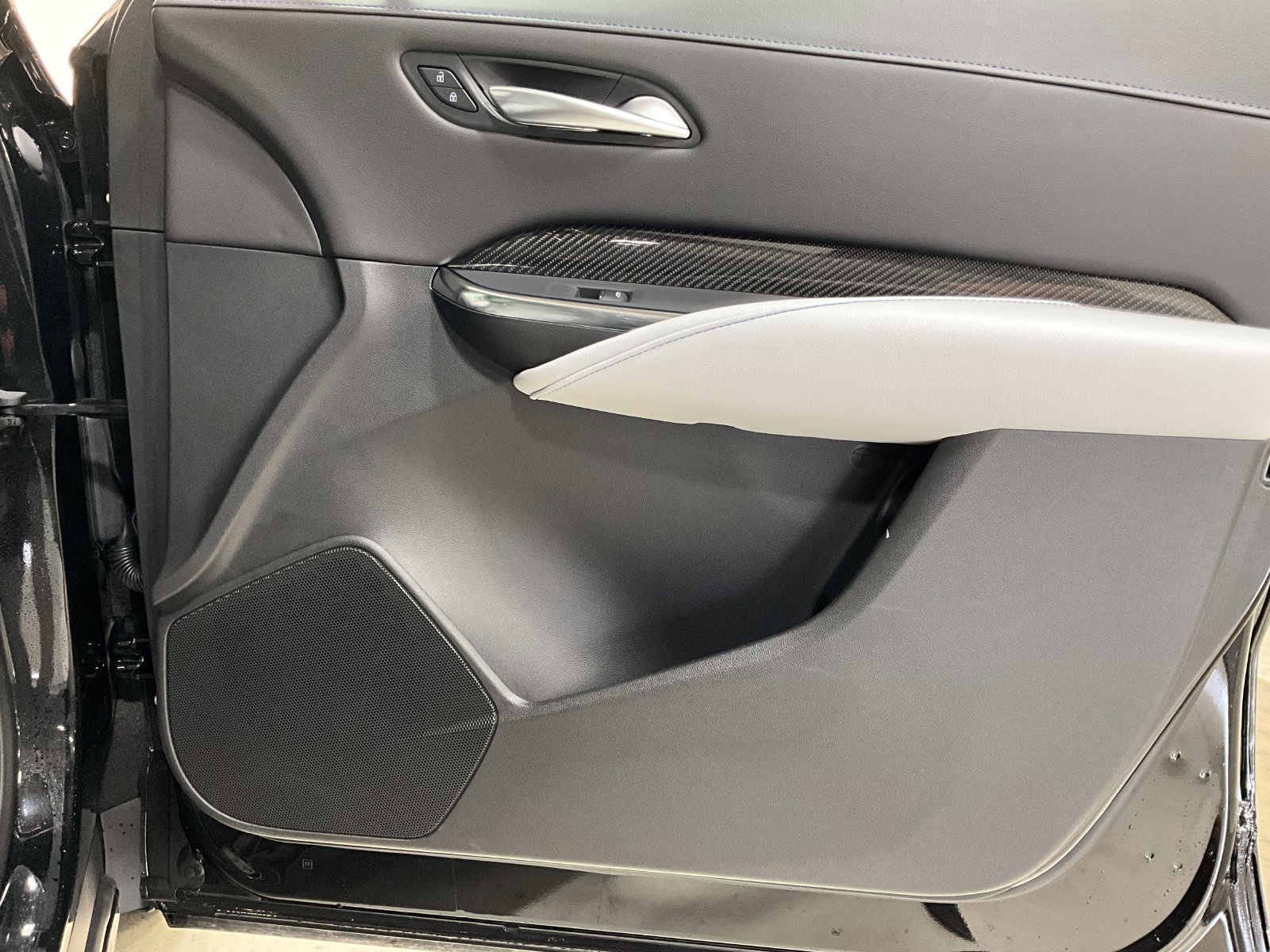 Used 2025 Cadillac XT4 Sport AWD/4WD image 22