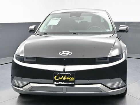 Used 2024 Hyundai Ioniq 5 Limited image 5