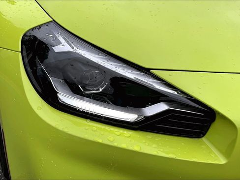 Used 2025 BMW M2 image 26