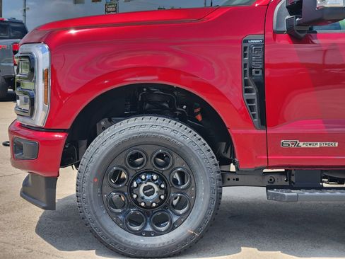 New 2026 Ford F250 4x4 Crew Cab Super Duty image 9