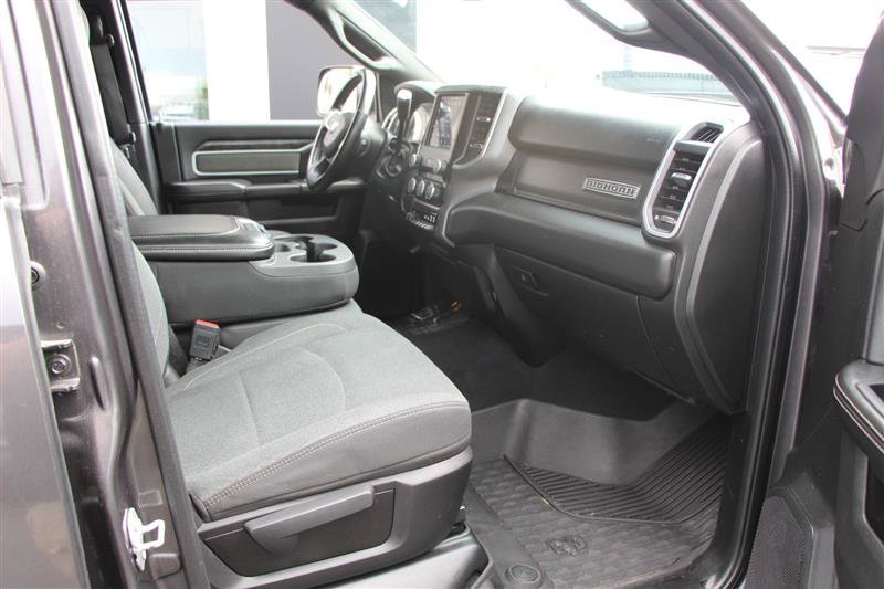 Used 2020 RAM 2500 Big Horn w/ Level 2 Equipment Group AWD/4WD image 10