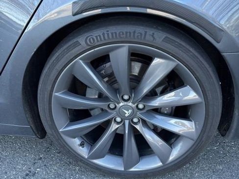 Used 2016 Tesla Model S 75D image 6