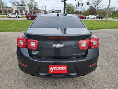 Used 2015 Chevrolet Malibu LTZ FWD image 8