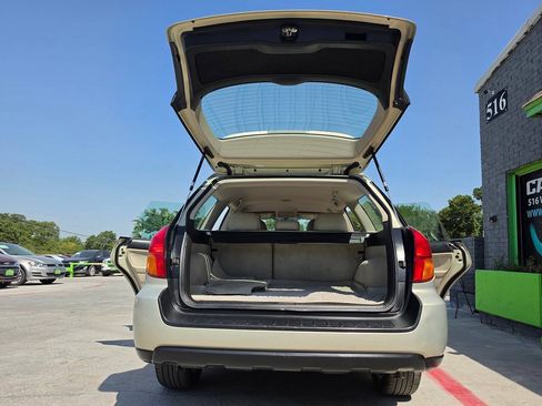 Used 2007 Subaru Outback 2.5i AWD/4WD image 28