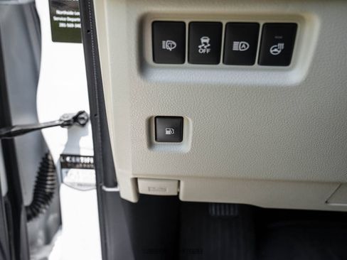 Used 2023 Lexus GX 460 Luxury w/ Sport Design Package AWD/4WD image 49