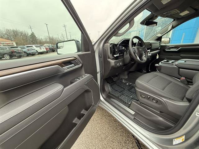 New 2026 Chevrolet Silverado 1500 RST AWD/4WD image 11