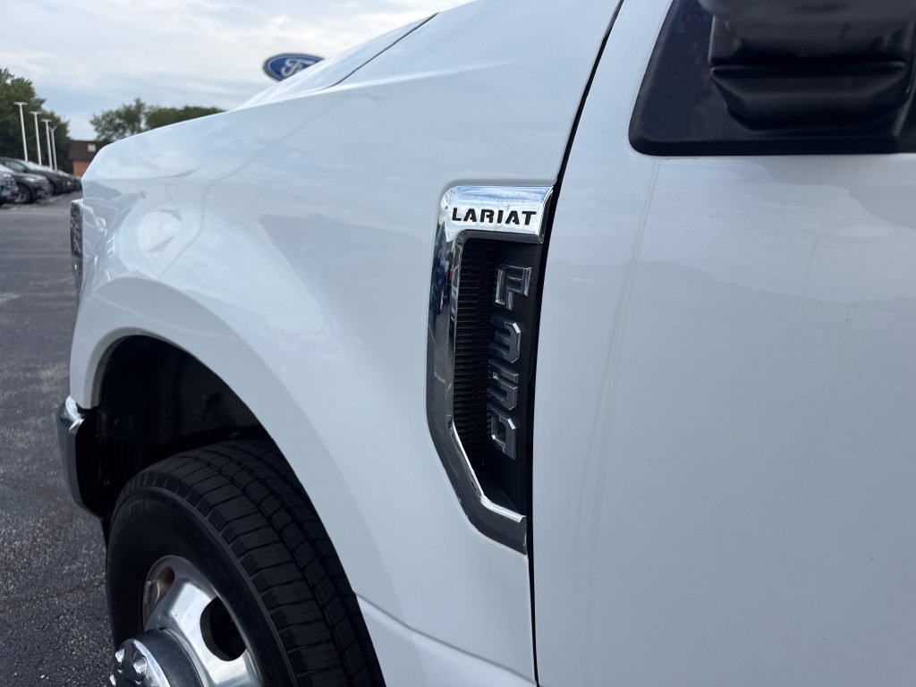 Used 2021 Ford F350 Lariat w/ Lariat Ultimate Package AWD/4WD image 29