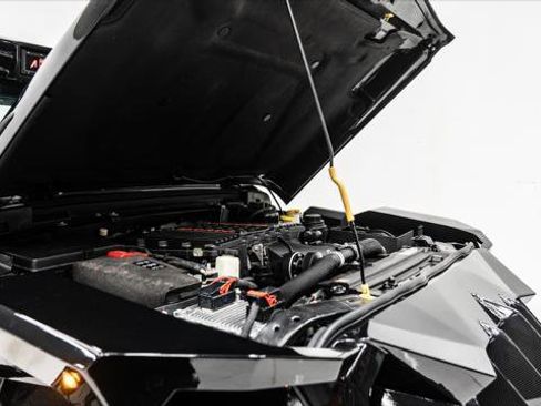 Used 2025 Jeep Wrangler Unlimited Sport image 22