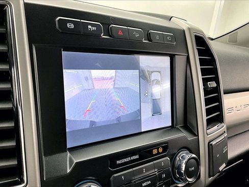 Used 2021 Ford F250 Lariat w/ Lariat Ultimate Package image 22