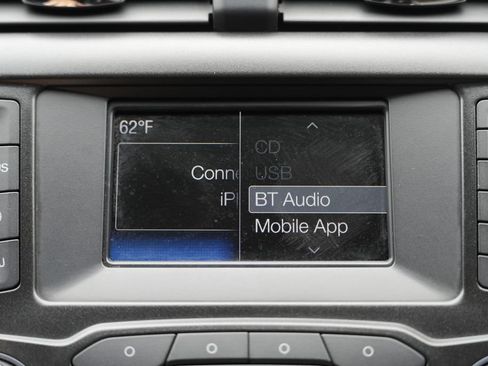 Used 2018 Ford Fusion SE FWD image 57