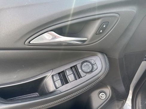 Used 2023 Buick Encore GX Select w/ Experience Buick Package image 18