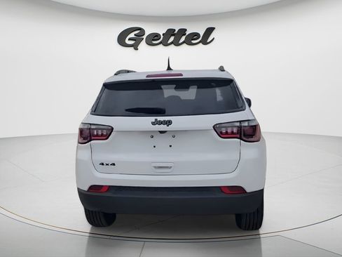 New 2026 Jeep Compass Latitude image 7