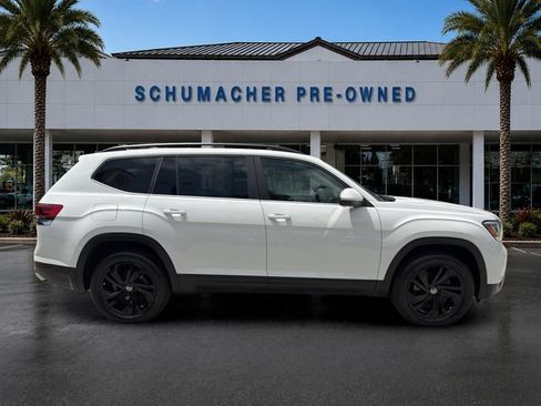 Certified 2022 Volkswagen Atlas SE FWD image 8