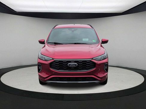 Used 2023 Ford Escape ST-Line Elite w/ Premium Technology Package image 3