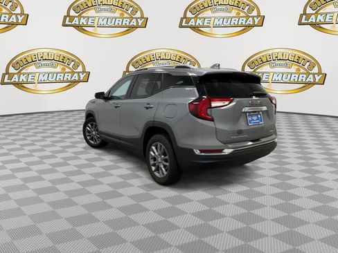 Used 2023 GMC Terrain SLT AWD/4WD image 9