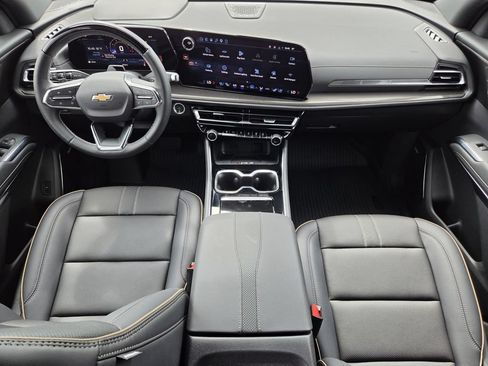 Used 2026 Chevrolet Traverse High Country w/ LPO, Floor Liner Package FWD image 12