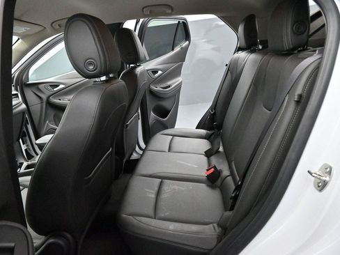Used 2024 Buick Encore GX Sport Touring AWD/4WD image 25