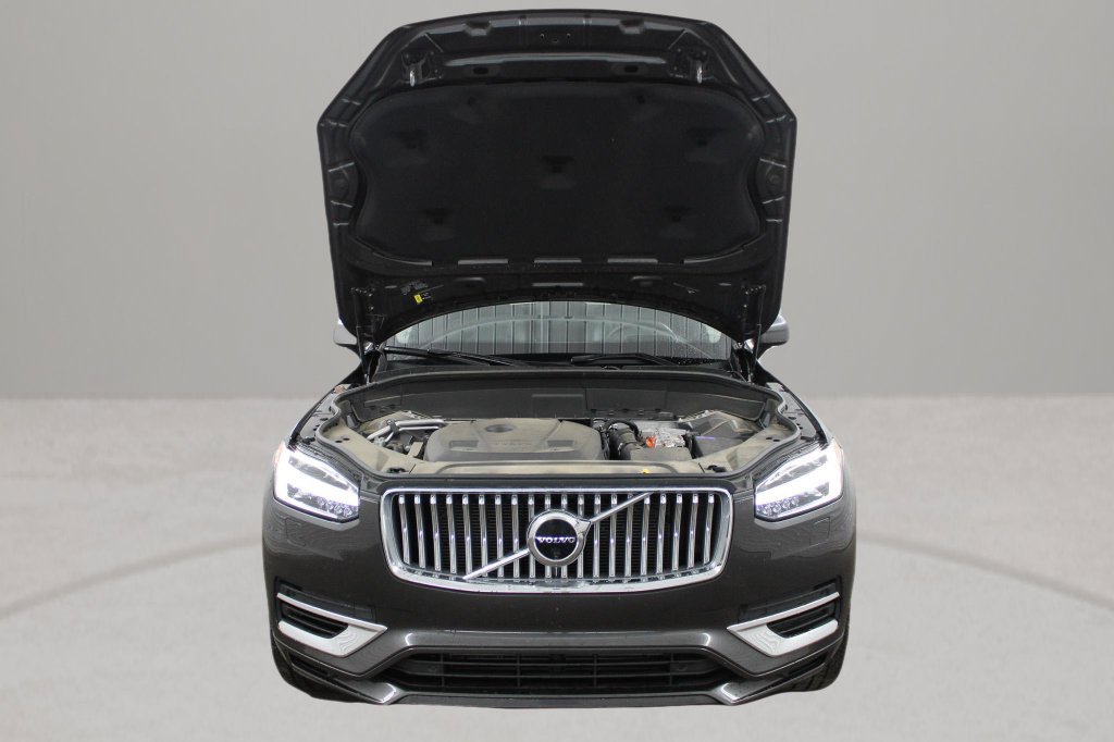 Used 2023 Volvo XC90 T8 Ultimate w/ Protection Package Premier AWD/4WD image 47