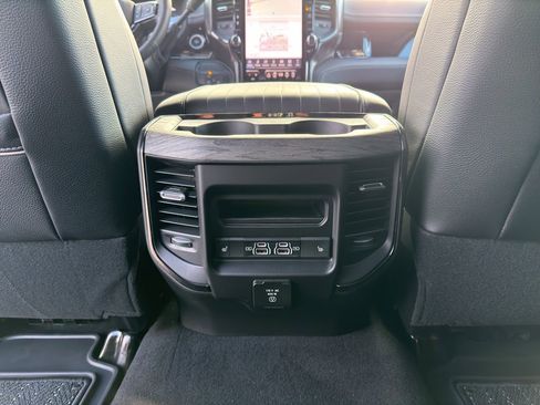 New 2026 RAM 3500 Limited AWD/4WD image 15