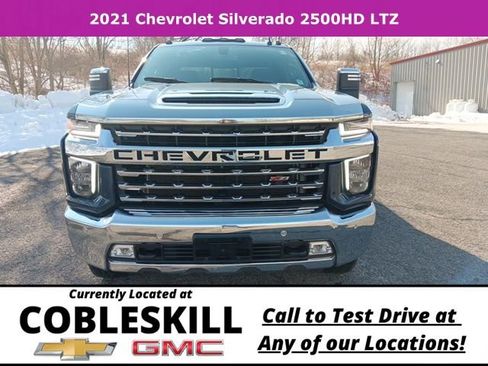 Used 2021 Chevrolet Silverado 2500 LTZ w/ LTZ Convenience Package image 10