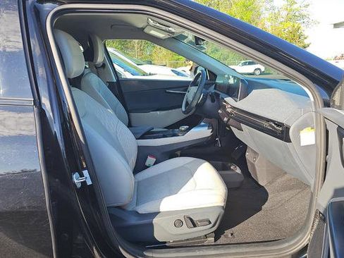 Used 2024 Kia EV6 Wind w/ Wind Technology Package AWD/4WD image 6