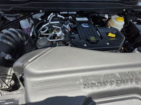 New 2026 RAM 3500 Big Horn AWD/4WD image 18