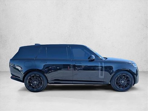 Certified 2024 Land Rover Range Rover Long Wheelbase SE AWD/4WD image 4