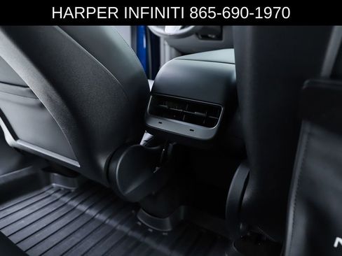 Used 2023 Tesla Model Y Long Range AWD/4WD image 77