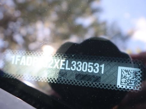 Used 2014 Ford Focus Titanium FWD image 45