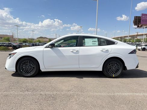 New 2026 Nissan Sentra SV FWD image 2