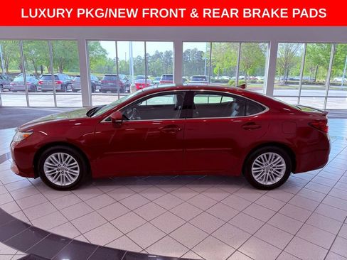 Used 2014 Lexus ES 350 w/ Luxury Package image 4