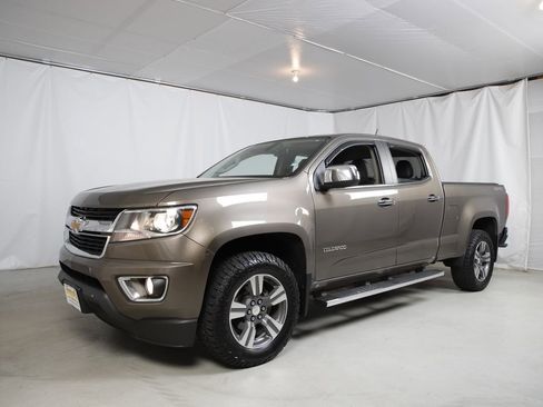 Used 2015 Chevrolet Colorado LT w/ Luxury Package AWD/4WD image 23