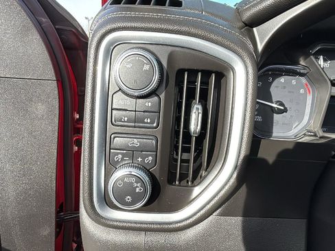 Certified 2019 GMC Sierra 1500 SLE w/ SLE Value Package image 12