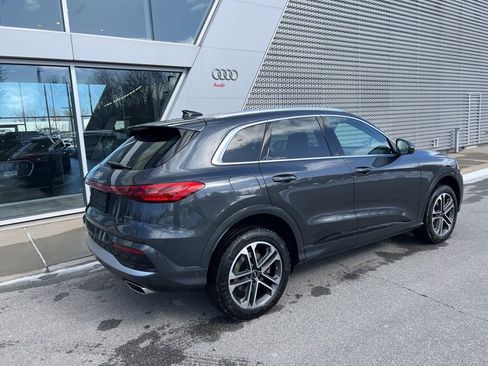 Used 2025 Audi Q5 Premium Plus w/ Premium Plus image 23