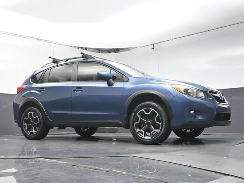 Used 2013 Subaru Crosstrek 2.0i Premium w/ Popular Pkg 1 AWD/4WD image 37