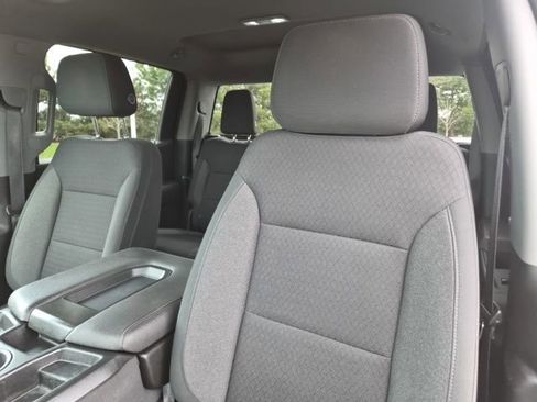 Used 2022 Chevrolet Silverado 1500 LT image 14