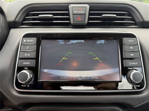 Used 2025 Nissan Versa S w/ Trunk Package FWD image 5