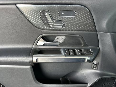 Certified 2026 Mercedes-Benz GLB 250 4MATIC image 12